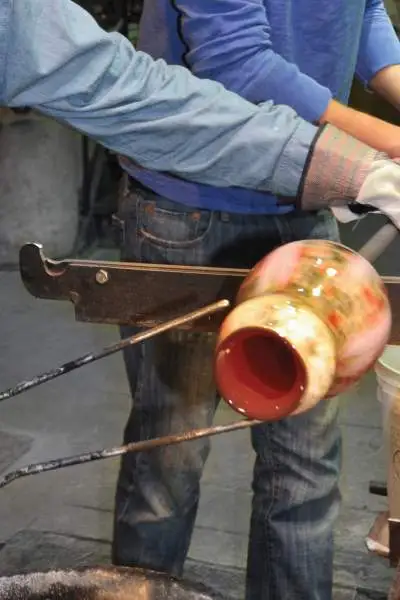 Blowing Lotton Art Glass